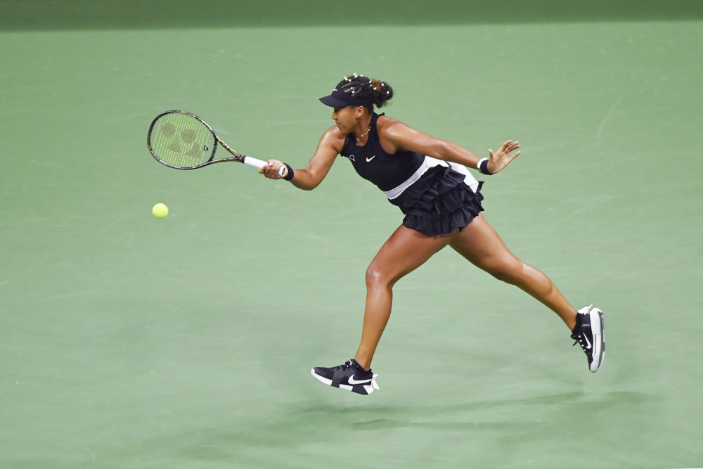  大坂直美回归赛场，连败首场状态亮眼，巴黎圣日耳曼观众沸腾！